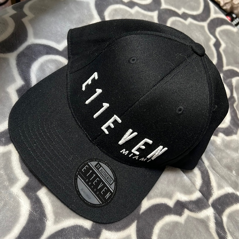 Brand new E11even black fitted hat